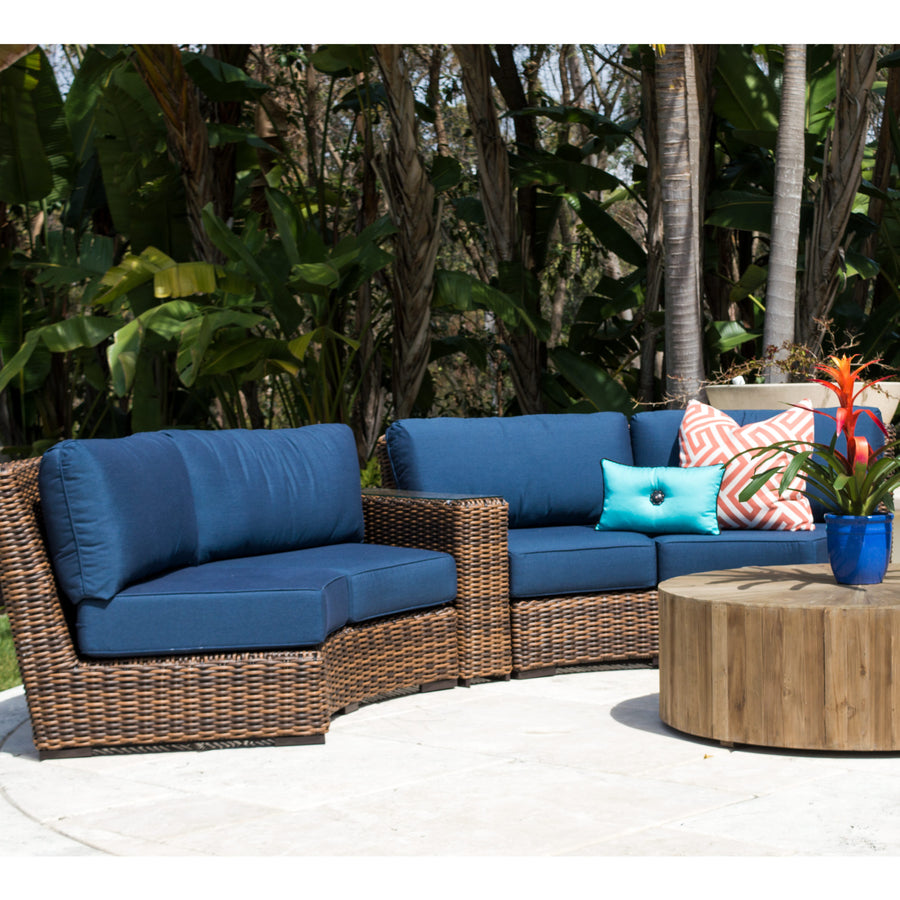 Del Sur Curve Sectional
